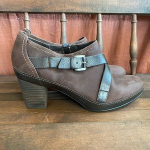 Clarks Artisan Active Air Brown Leather Booties Ankle Boots Size 10